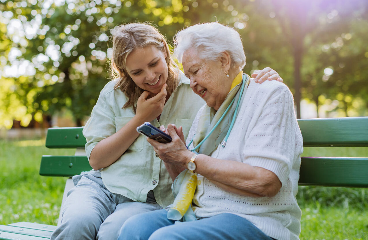 Assisted living services in Portland at Laurel Parc Senior Living in Portland Oregon