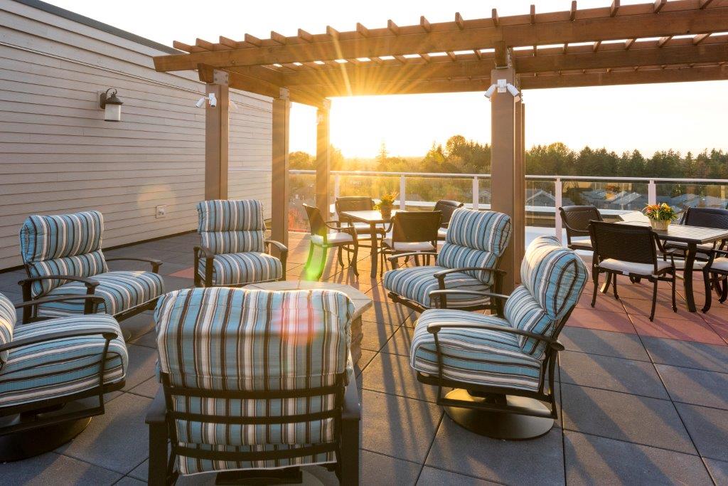 Brightway Patio at Laurel Parc Senior Living in Portland Oregon