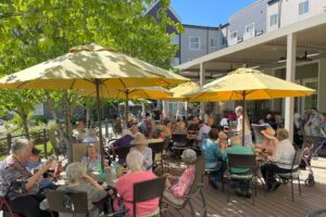 Outdoor patio events at Laurel Parc Senior Living in Portland Oregon