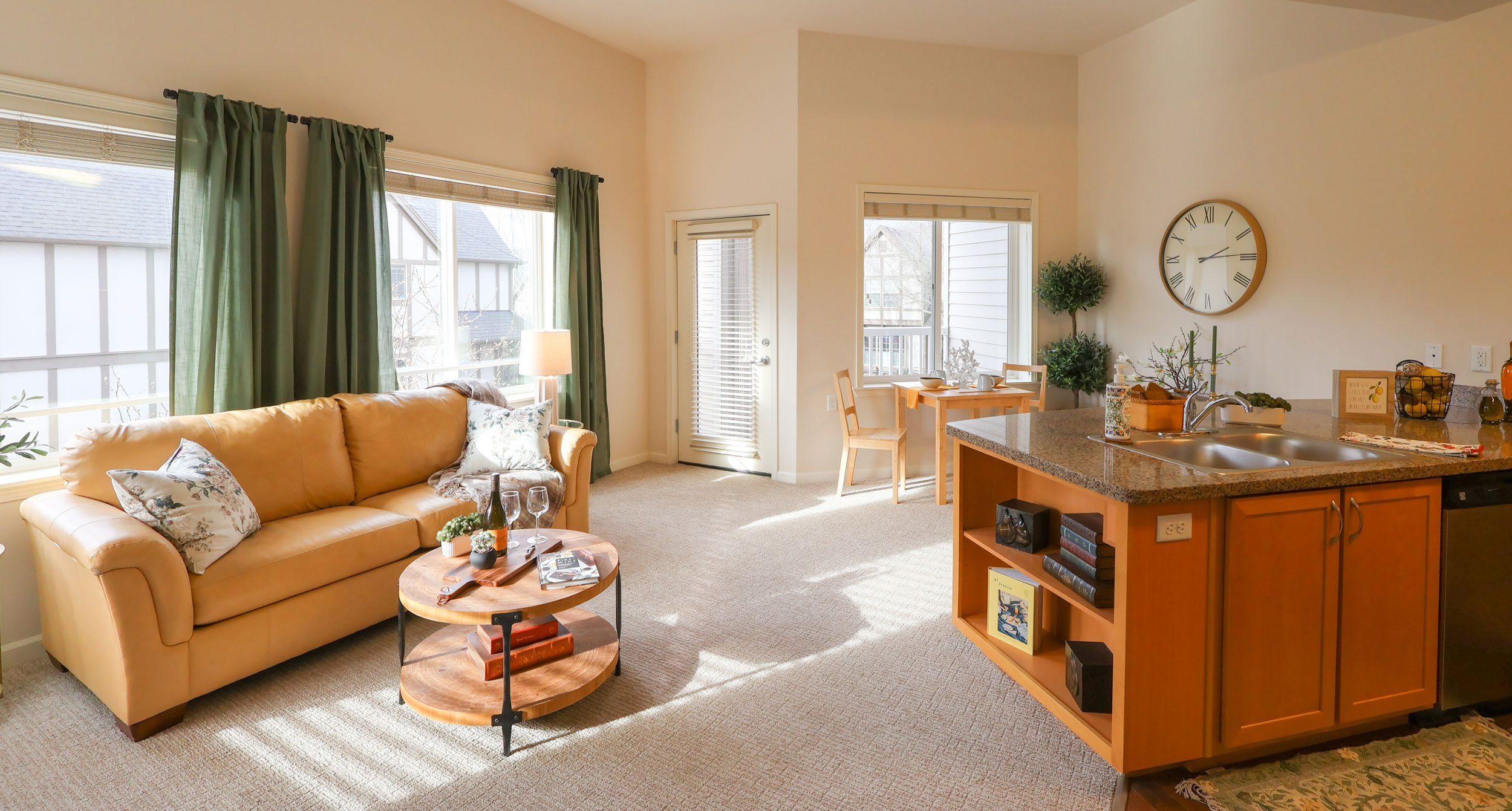 Independent Living Apartment at Laurel Parc Senior Living in Portland Oregon